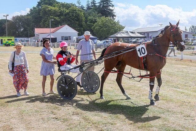 Tasman Empress Series delivers on promise as Gone Surfin lights up Nelson