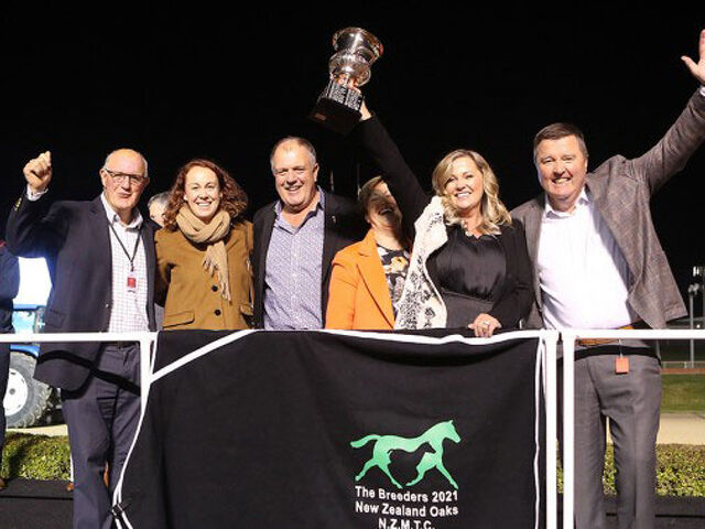 Bettor Twist brilliant on big night for Cullen & Rasmussen