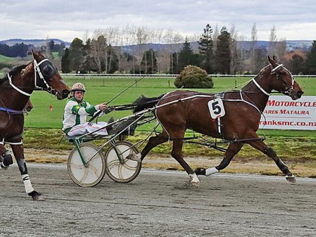 McLachlan completes remarkable feat