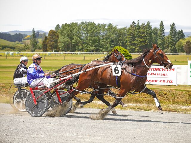 Smith savours Duke’s mile
