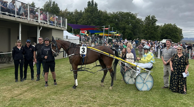 Well Bred Debutantes Begin Year on Winning Note