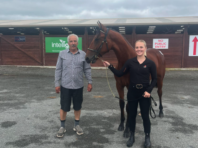 Ardgowan Lodge Flying the Flag as Williamson Trotters Command Six Figures