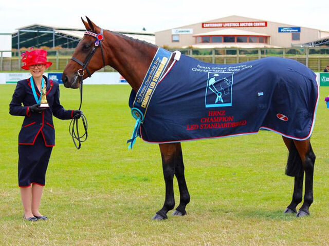 A Message to Standardbred Showing Competitors