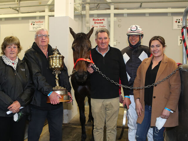 Chance mating produces trotting superstar